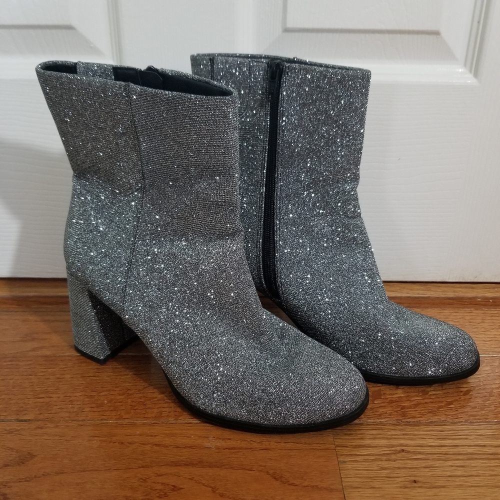 A New Day / Target Janelle Silver Sparkle Bock Heel Boots Size 11